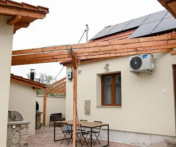 Bodrogpart Vendeghaz *