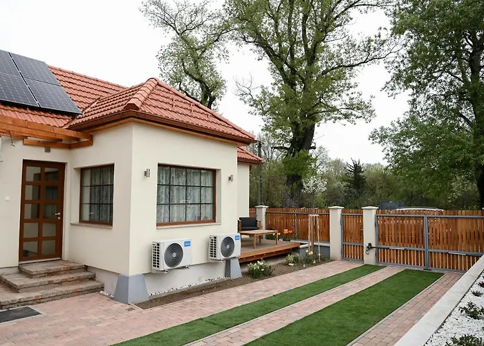 Bodrogpart Vendeghaz *