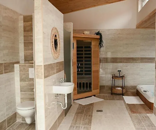 Bodrogpart Vendeghaz * Tokaj