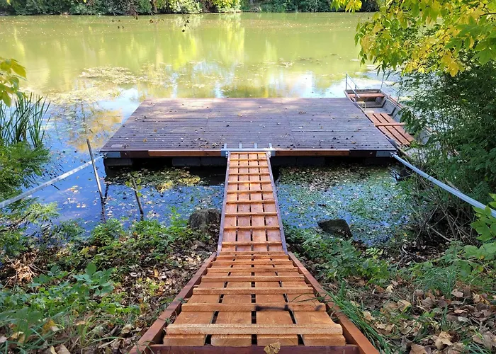 Bodrogpart Vendeghaz